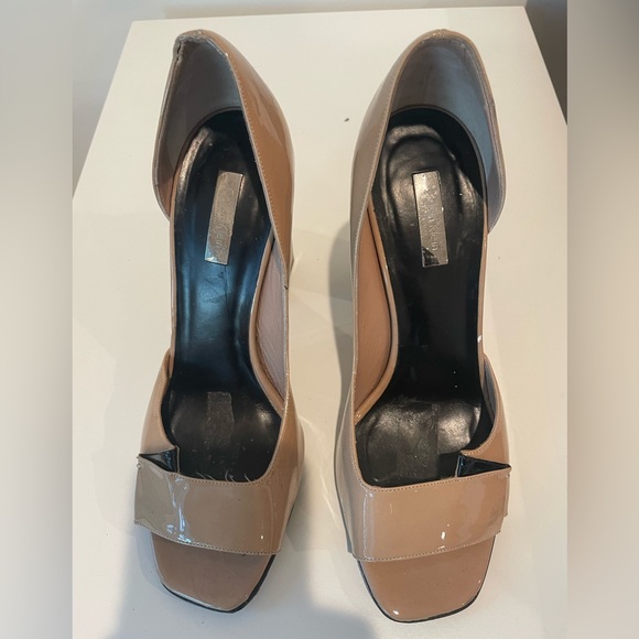 Calvin Klein heels - Picture 3 of 7